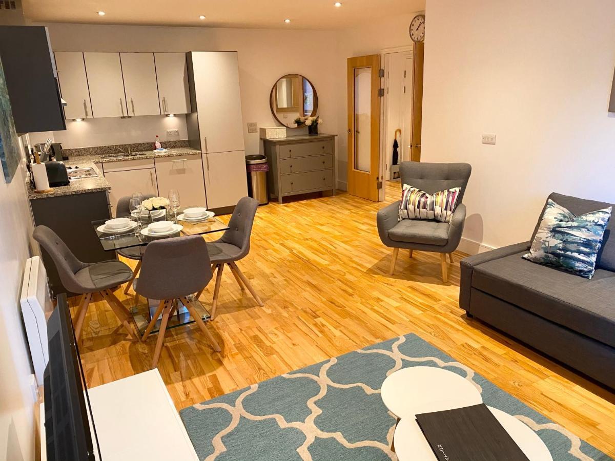 Urban Living'S - The Burley Luxury City Apartment Oxford Buitenkant foto