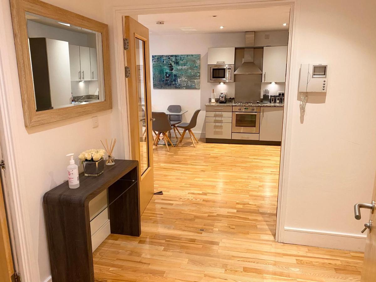 Urban Living'S - The Burley Luxury City Apartment Oxford Buitenkant foto